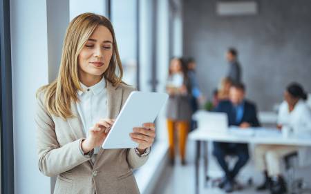 Infinita contracta paucos iungeretur ex